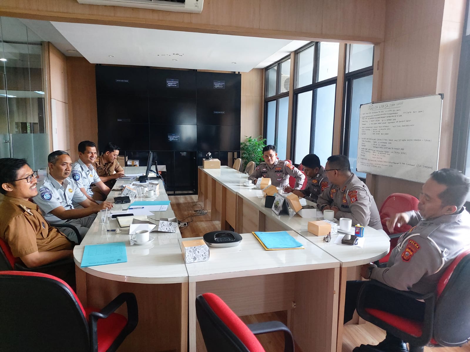 RAPAT KERJA TIM PEMBINA SAMSAT PROVINSI JAWA BARAT