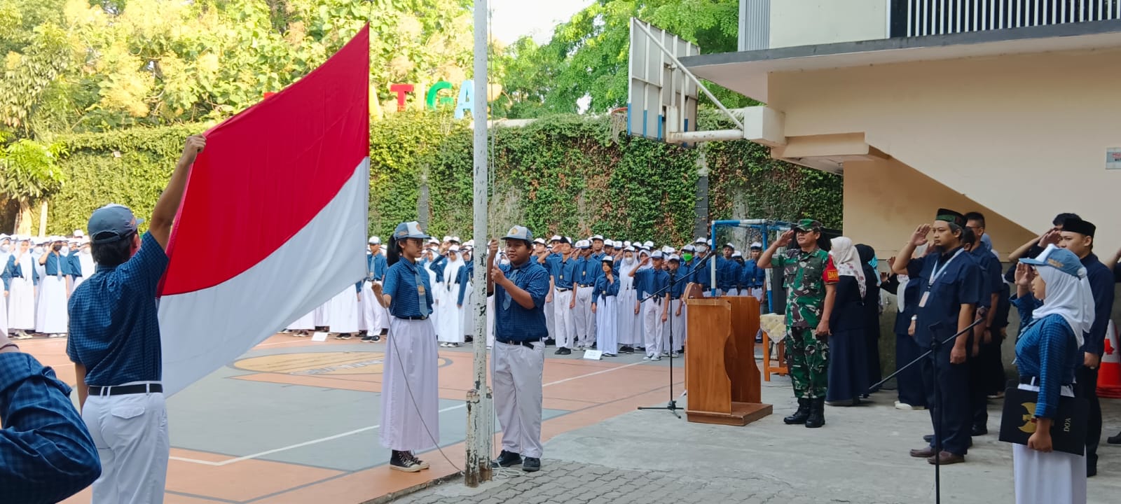 Army Go To School, Danramil 04/Pulogadung Pimpin Giat Wasbang